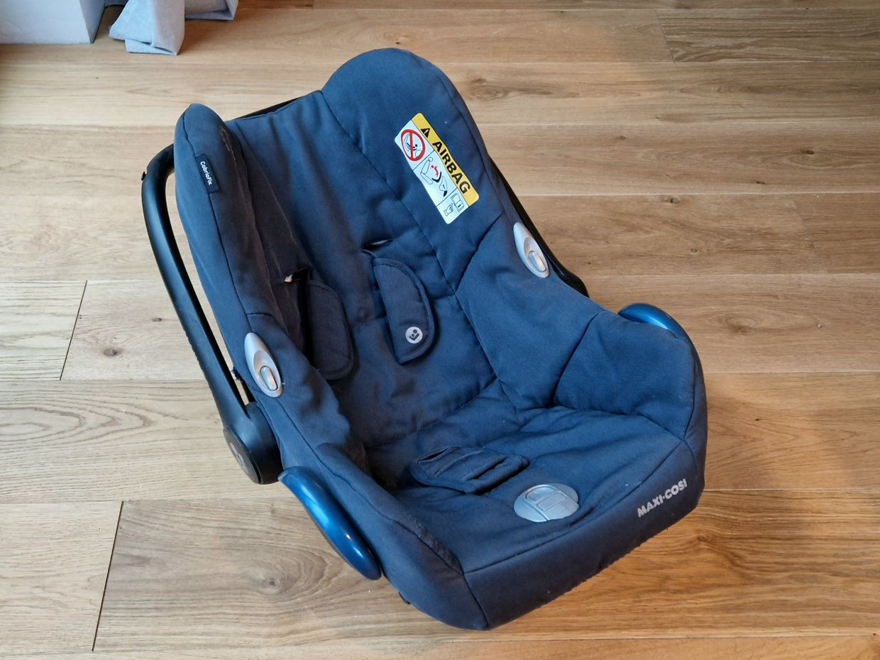 Maxi-Cosi Cabriofix