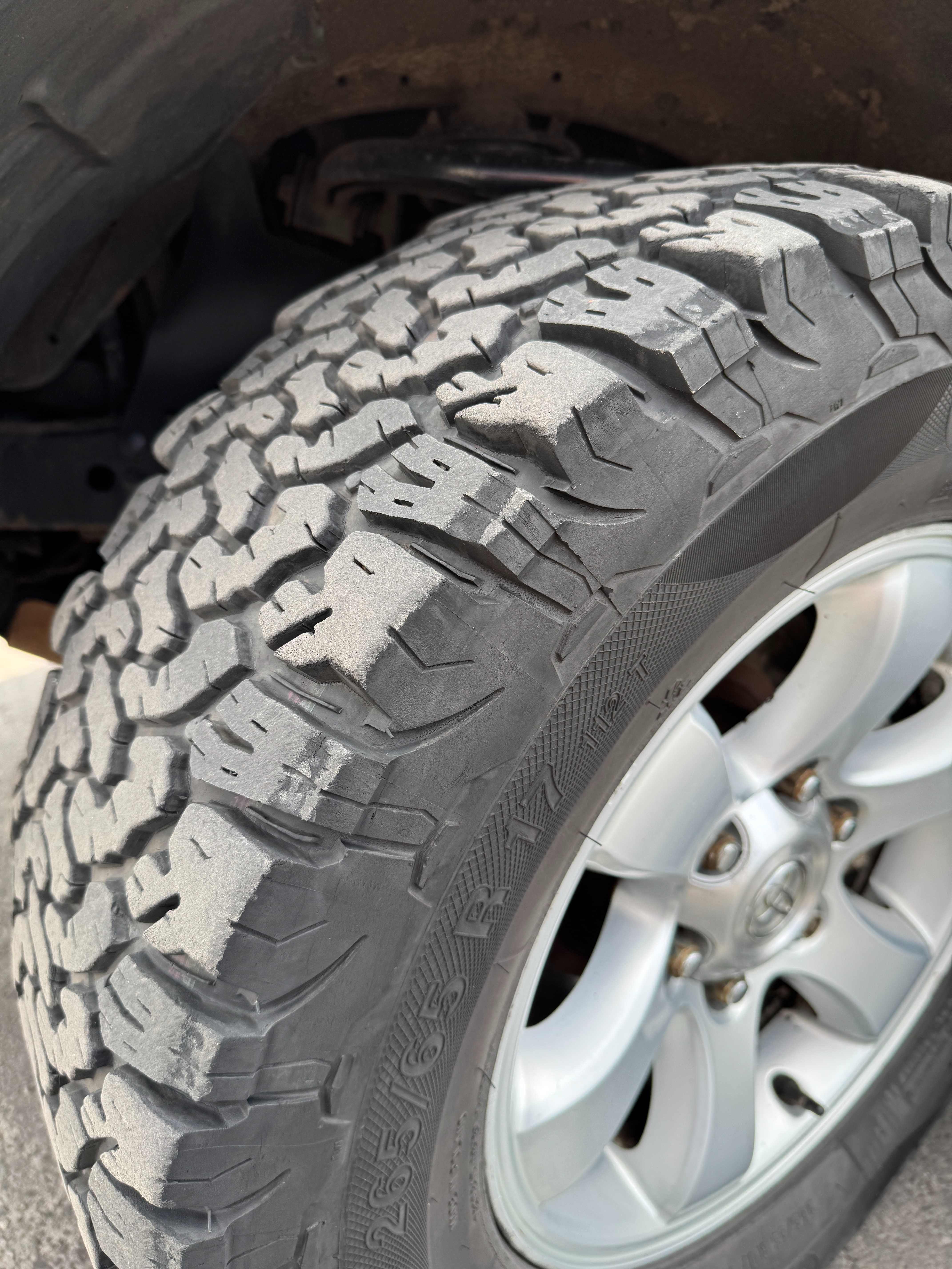 Toyota Land Cruiser Prado 4.0