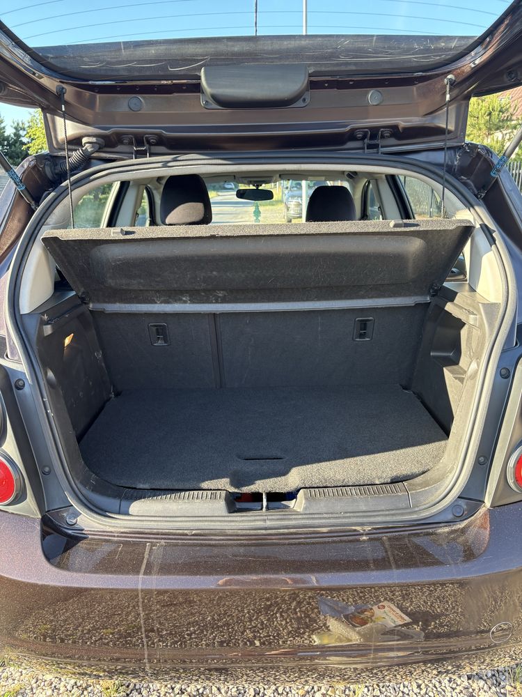 Sprzedam chevroleta aveo