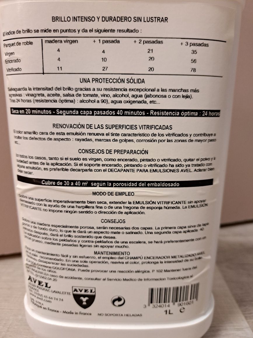 Verniz vitrificante para madeira ou corticite