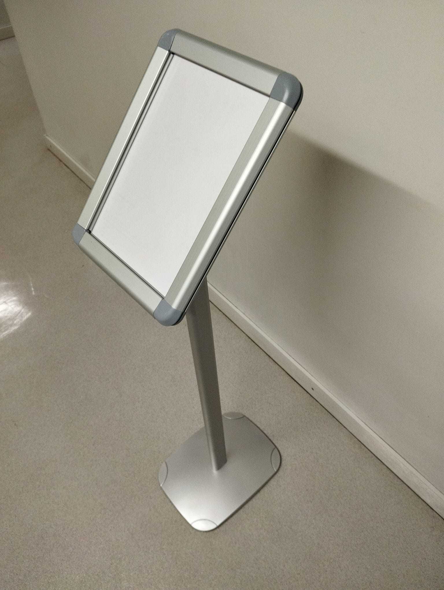 Porta menu / Stand Vertical A4 - 7 unidades