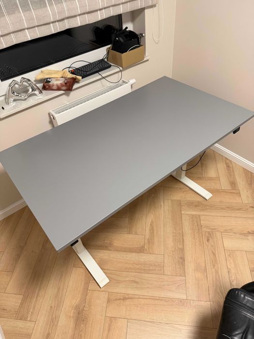Biurko elektryczne IKEA RODULF 140×80 cm