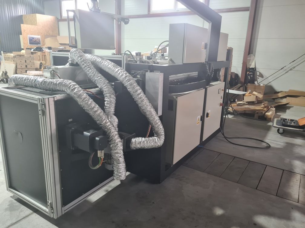 Maszyna do sitodruku 6-cio kolorowa UV OLTRONIK ASP4000/CNC