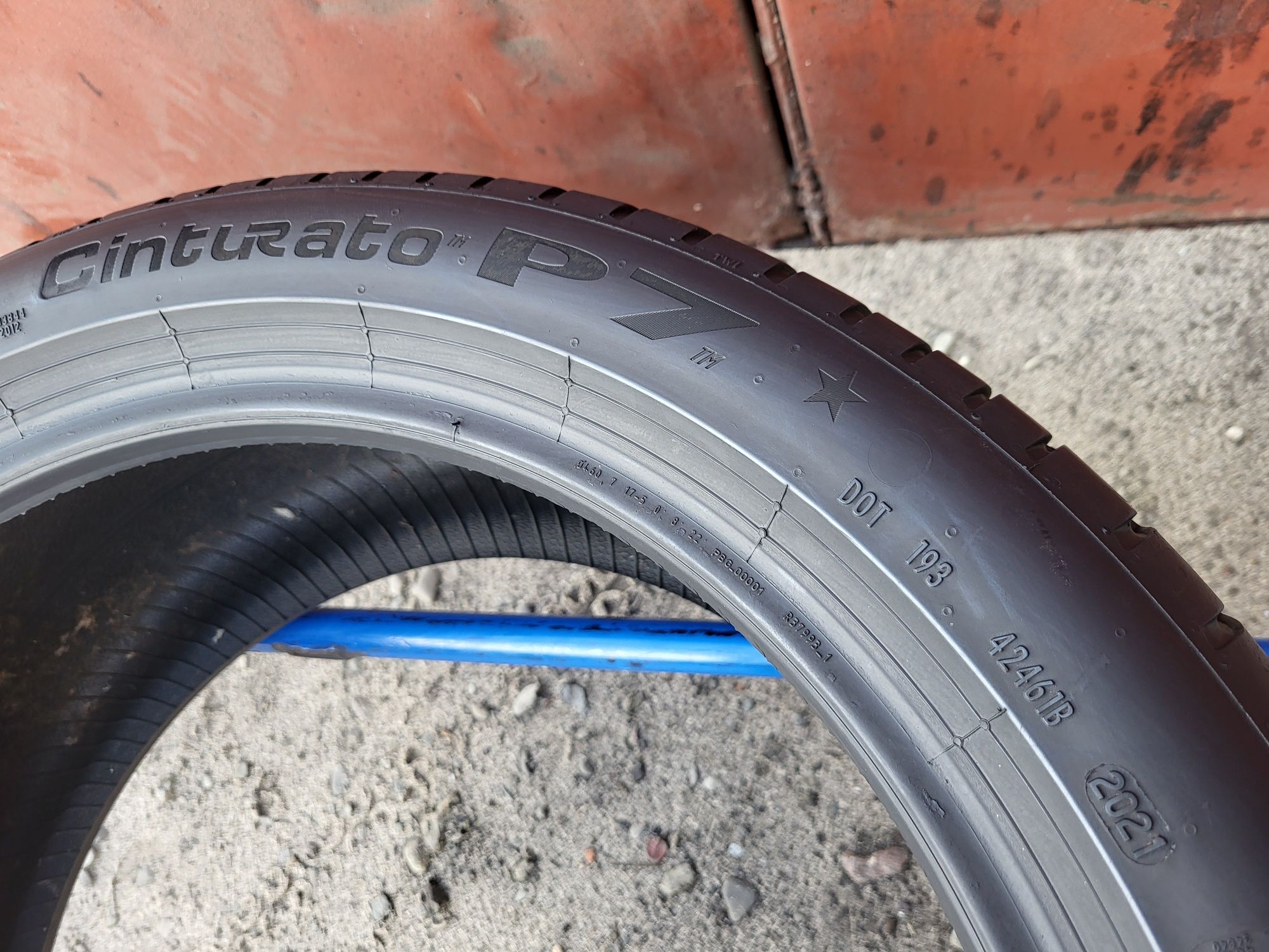 255/40/18 R18 Pirelli Cinturato P7 2шт ціна за 1шт літо шини