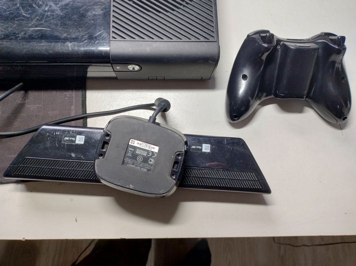 Xbox 360 e super slim