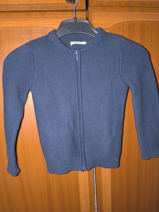 Sweter chłopięcy granatowy r. 116