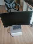 Monitor ASUS ROG Strix XG32WCMS