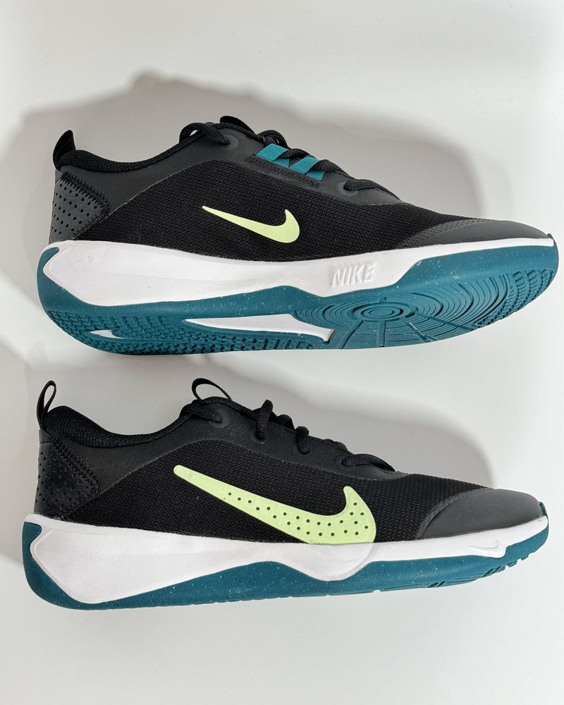 Оригінал Кросівки Nike Omni Multi-Court (GS) DM9027-003 Оригинал Найк