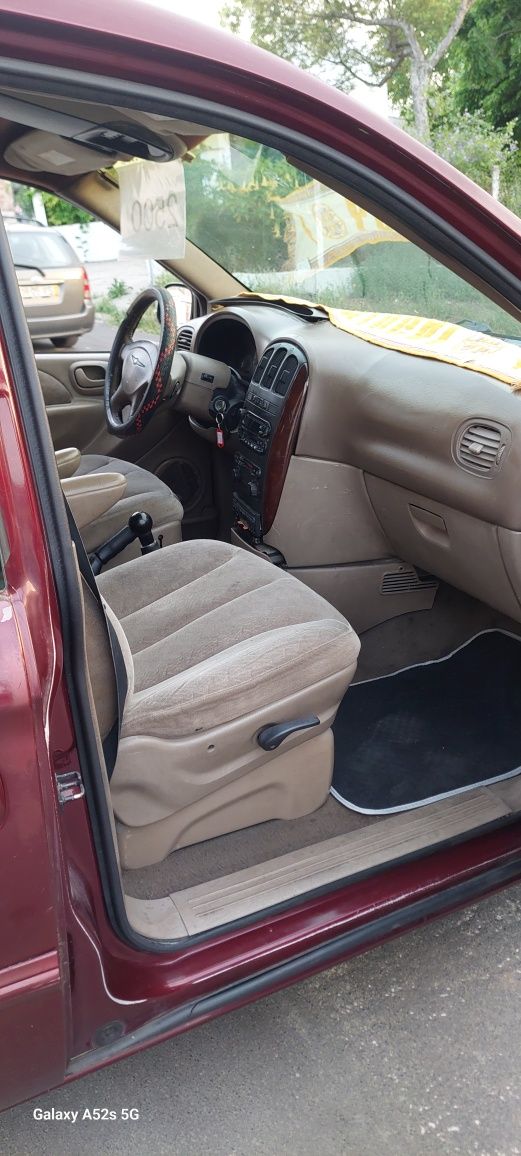Chrysler Grand Voyager 2.5 CRD 7lugares ano2001 insp9/2026