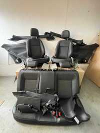 Opel Astra IV J GTC 3D Coupe komplet foteli fotele wnętrze Półskóry