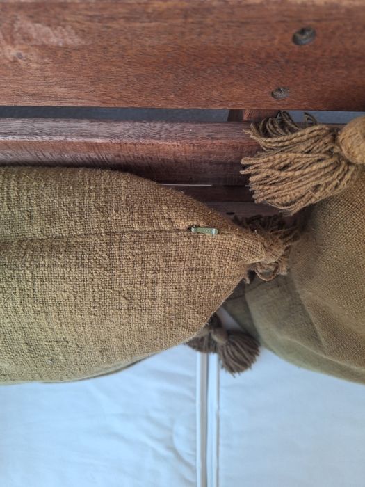 Duas almofadas verde seco Zara home