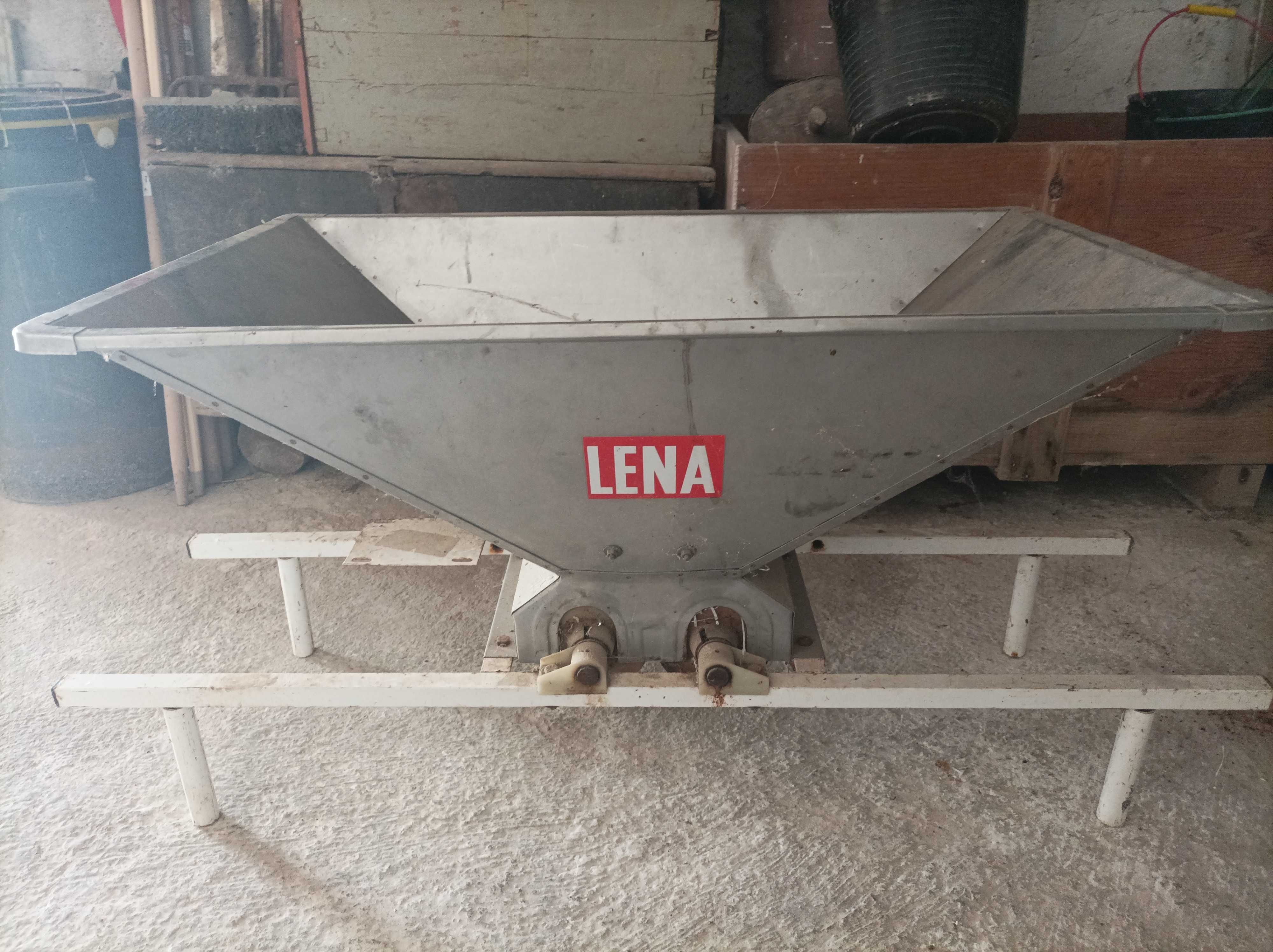 Esmagador de Uvas Manual Lena