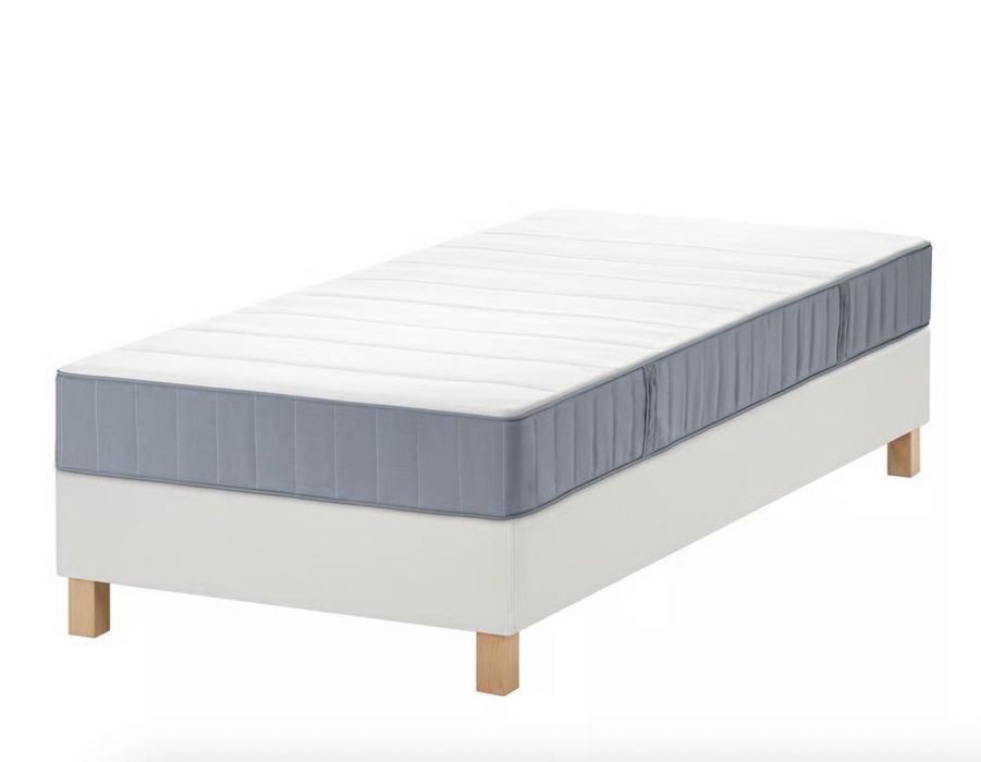 Cama 200x90 com colchão IKEA