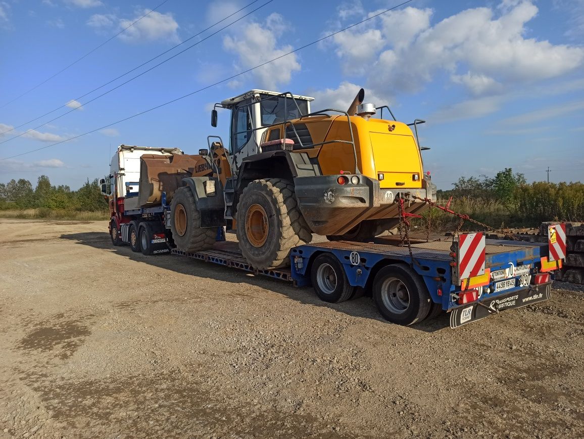 Transport maszyn rolniczych- kombajnów, sieczkarni, przyczep