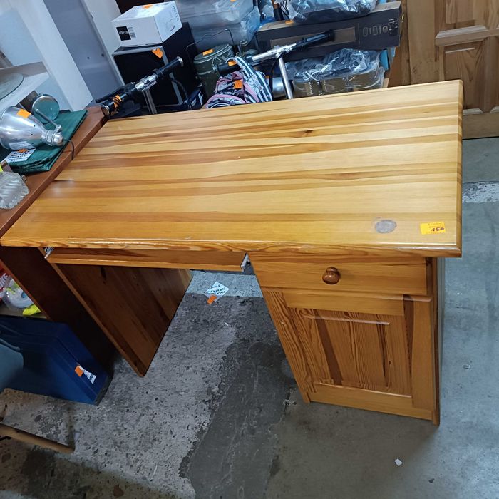 Biurko drewniane sosnowe