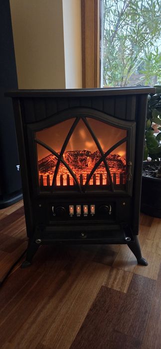 Kominek elektryczny ADRIA 1800W Ferretti