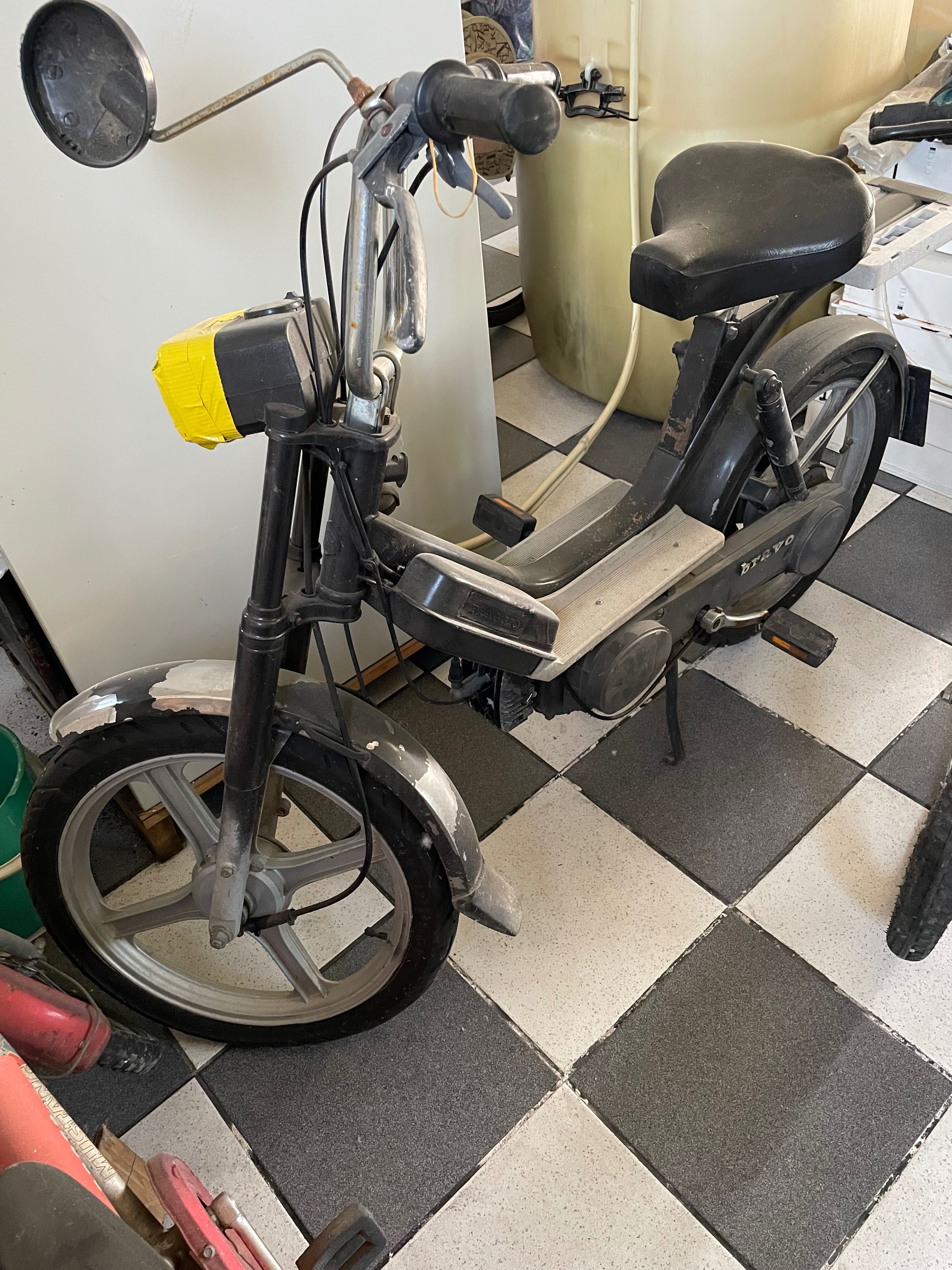 Mobilete Piaggio Bravo