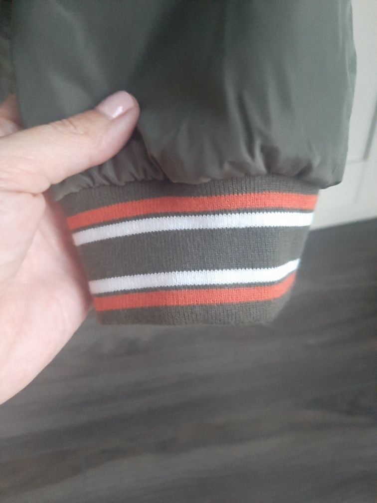 Kurtka przejściówka w stylu bomberki 158