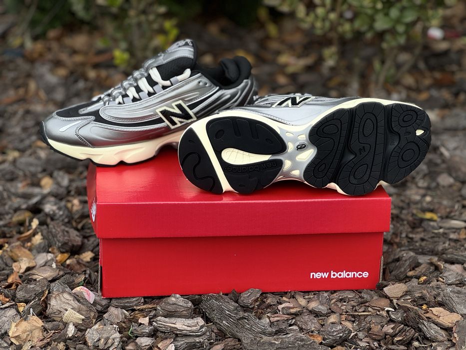 Кросівки New Balance 1000 Silver Metallic