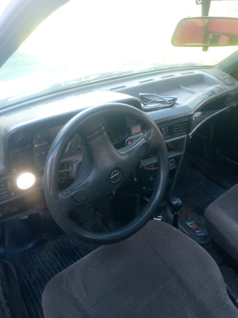Продам Opel Kadet