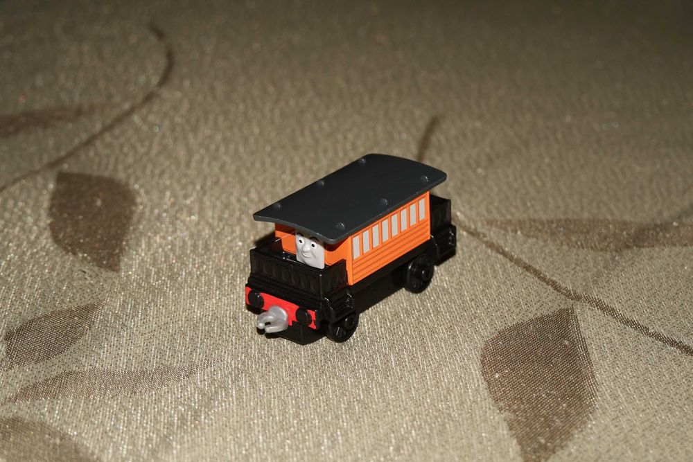 Wagon pasażerski DXT28 Henrietta Hania Take-n-play Adventures Fisher