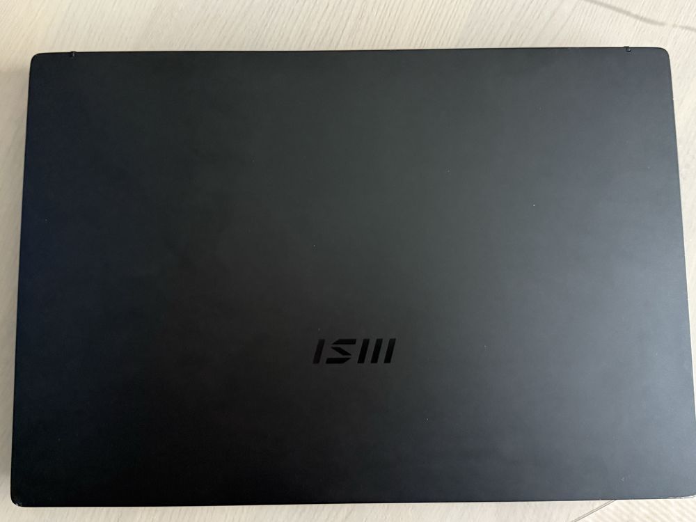 Ноутбук MSI Modern 14 | i3 11gen | 8GB | SSD 256GB | FHD | Windows 10