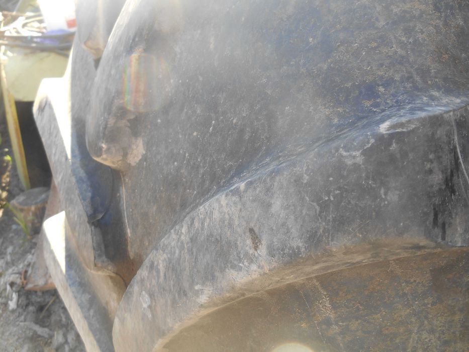 opony 650/65 R38 i 540/65 R28