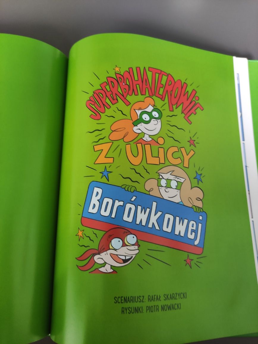 Książka "Supermocni kontra złodzieje zdrowia" Lidl