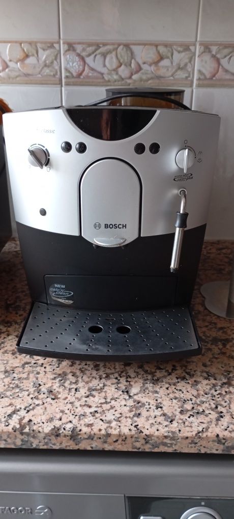 Maquina de café automática Bosch "Benvenuto classic"