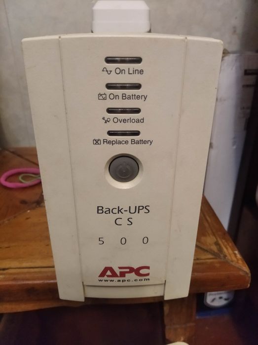 Бесперебойник АРС  под ремонт и комплектующие