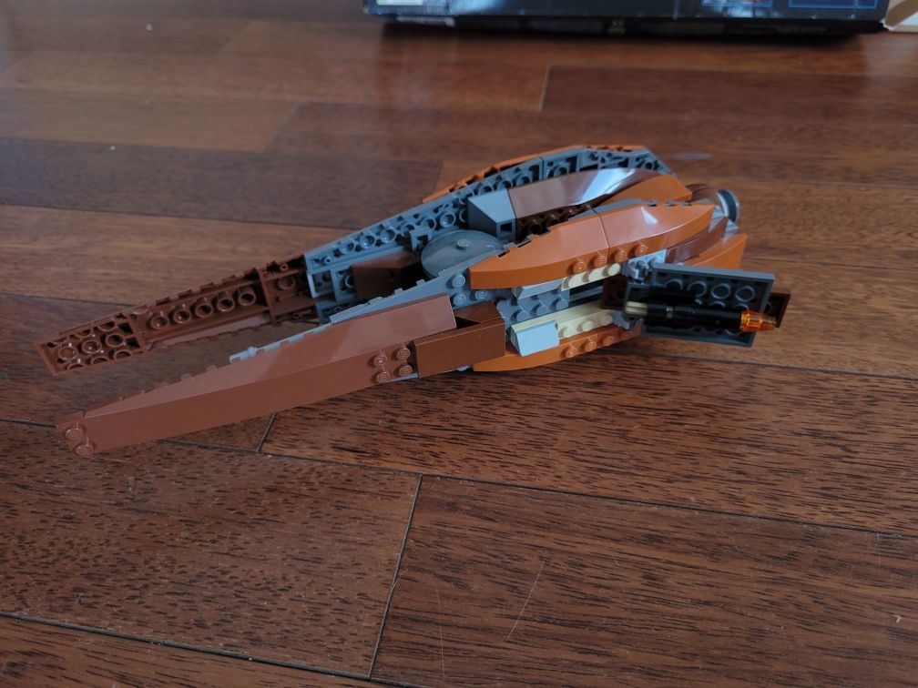 Lego star wars 7959 geonosian starfighter