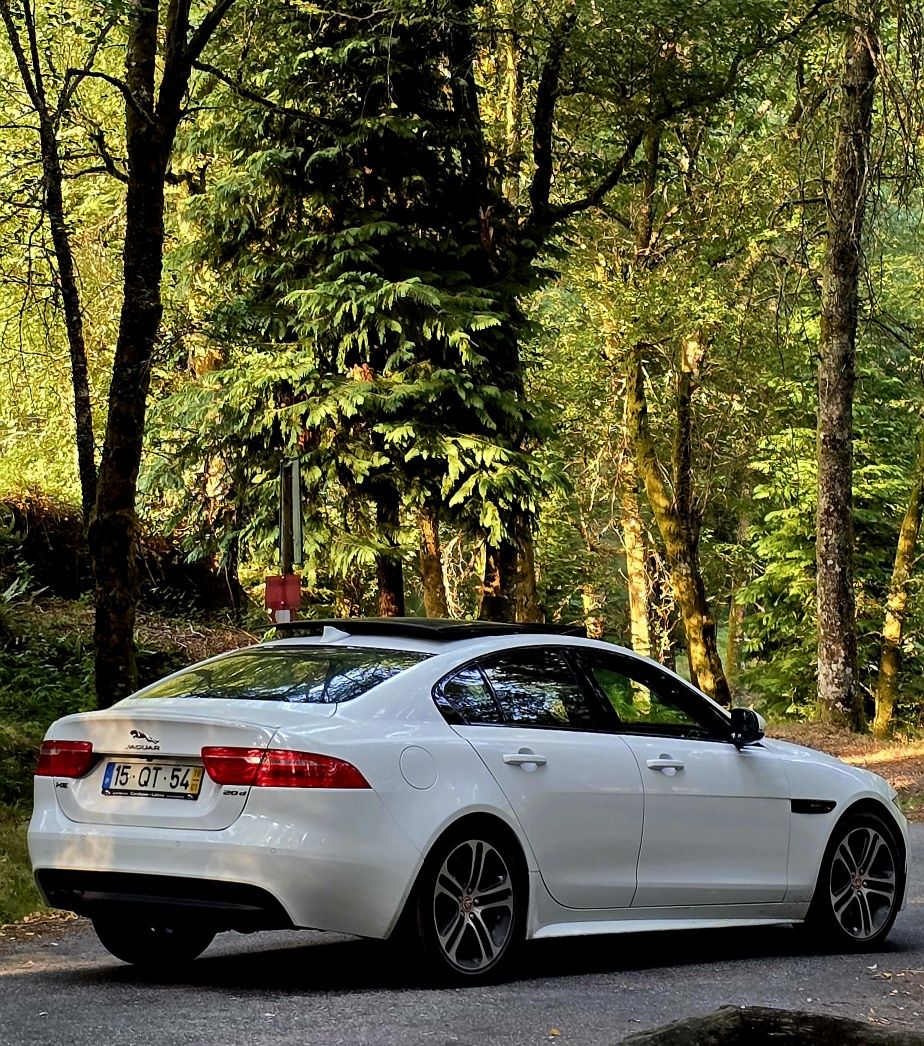 Jaguar XE R-Sport 2.0 Diesel – 2016 – 180cv –