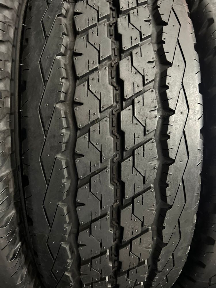 Шини літні 215х70хR15C Bridgestone Duravis R630  Spain / 4шт  2022рік