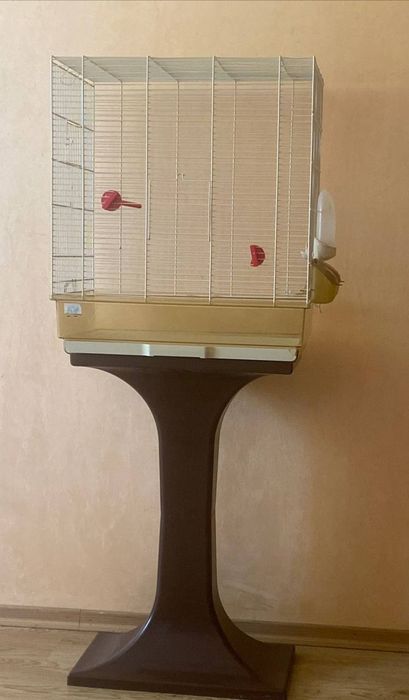 Клітка для папуг