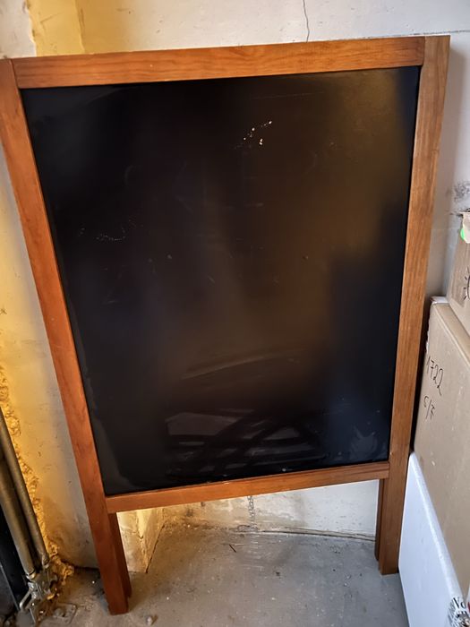 Dwustronny potykacz drewniany lub metalowy