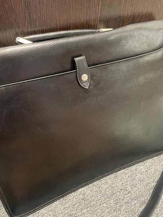 Чоловічий шкіряний портфель Prada бу