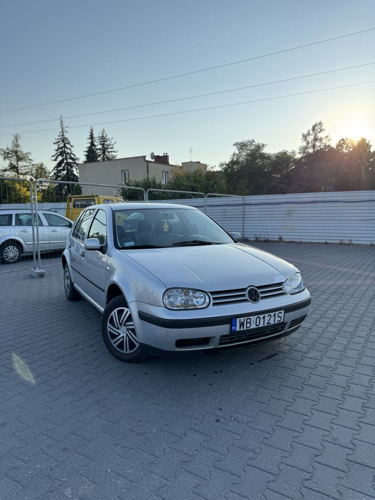 Autokomis TopCar! Volkswagen Golf IV 1.6 Benzyna/Dostawa pod Dom !!!