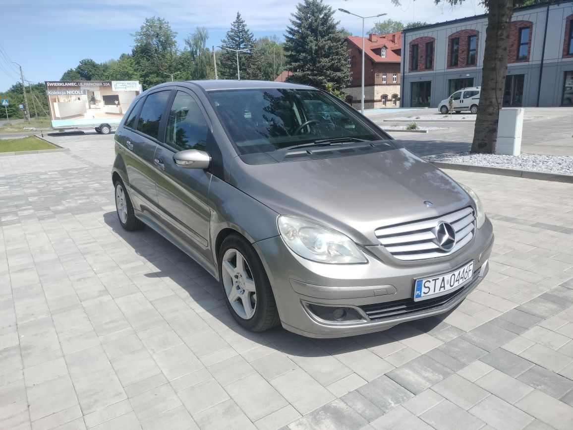 Mercedes -Benz b180 CDI