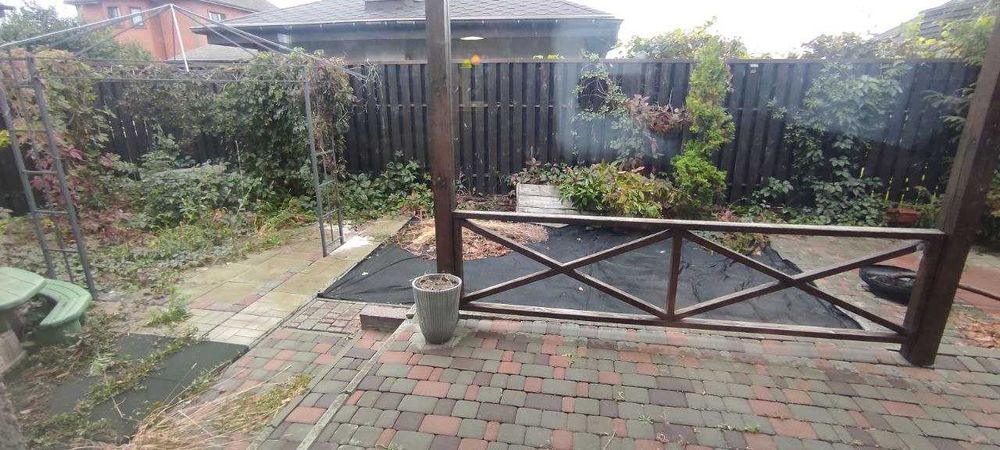 Продаж від власника. 2-поверховий дуплекс в с. Святопетрівське