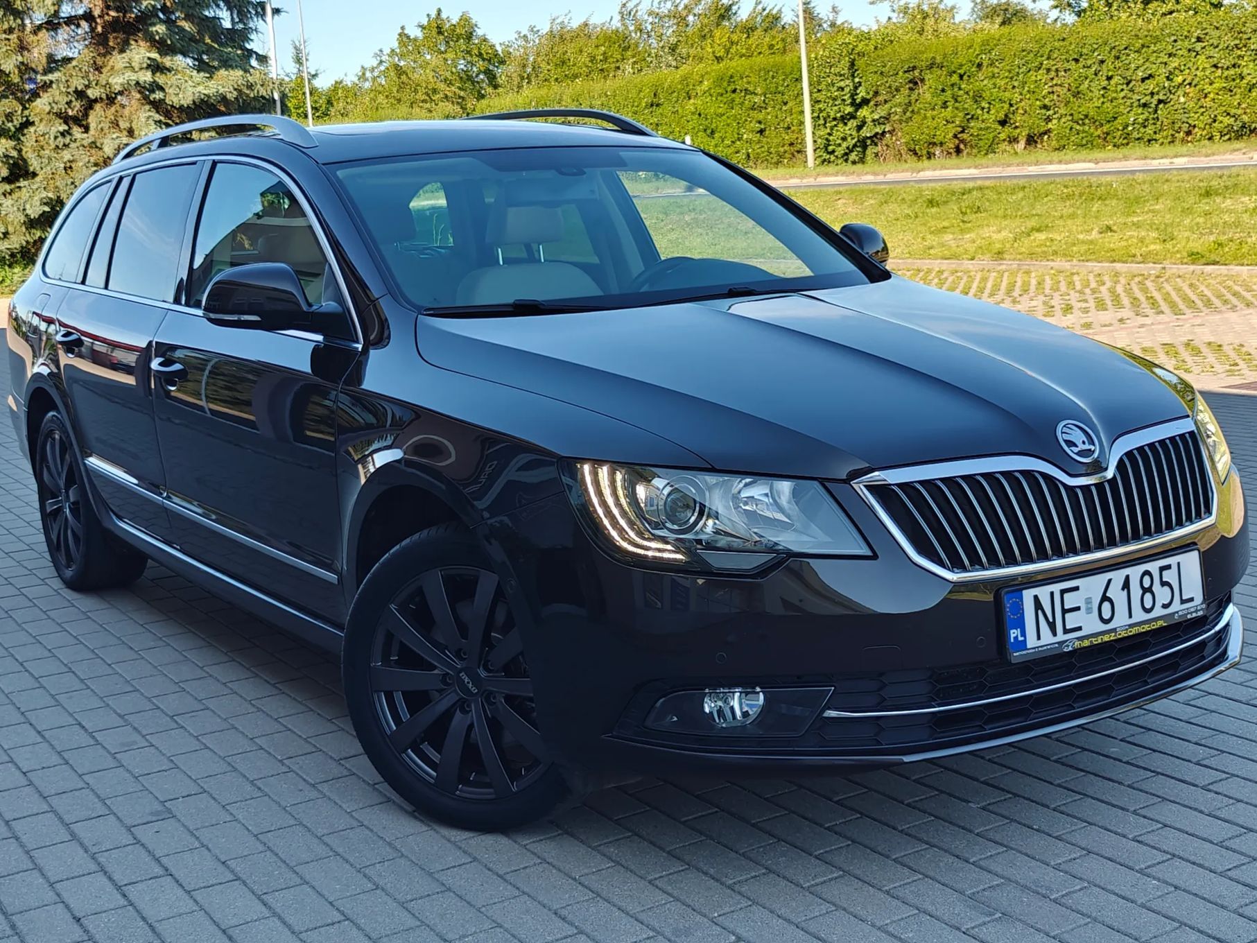 Skoda Superb Webasto Panorama skóry LED 4x4