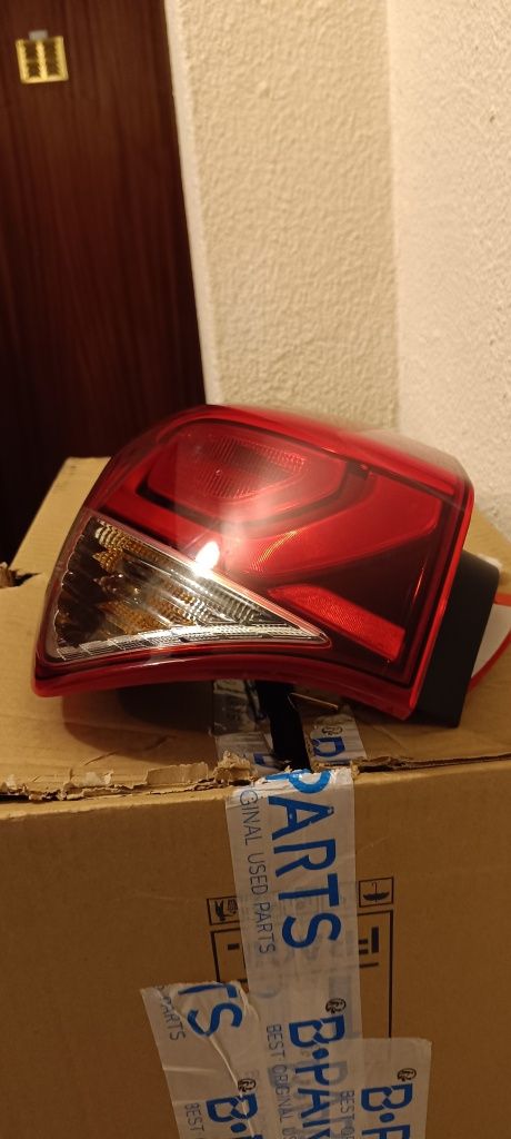 Farol esquerdo Hyundai