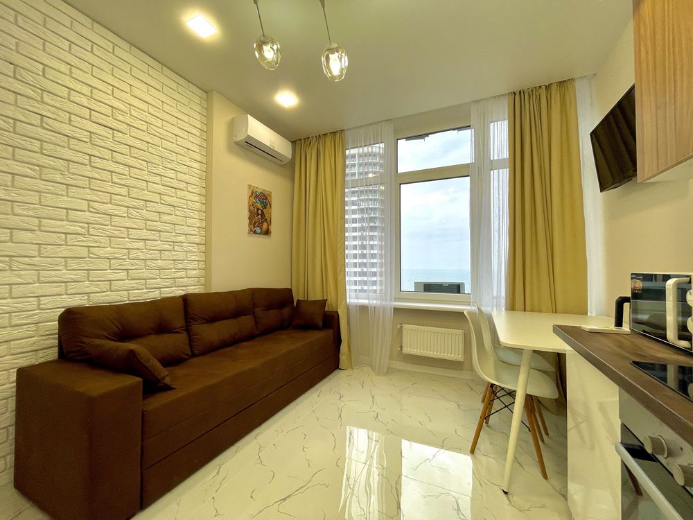 Аркадия 2 ком кв вид моря  ..Каманина 16а