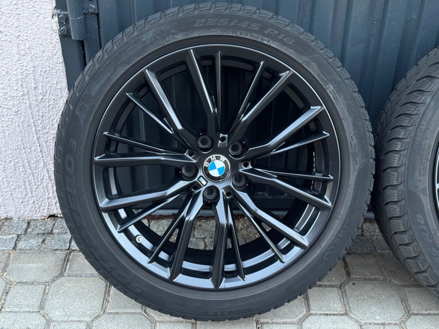 Koła zimowe BMW 18” 225/45/18 BMW 2 (G42), 3 (G20, G21), 4 (G22, G23) 796M