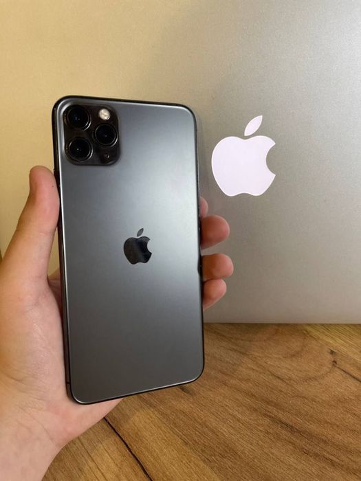 Продам айфон 11 про макс 256