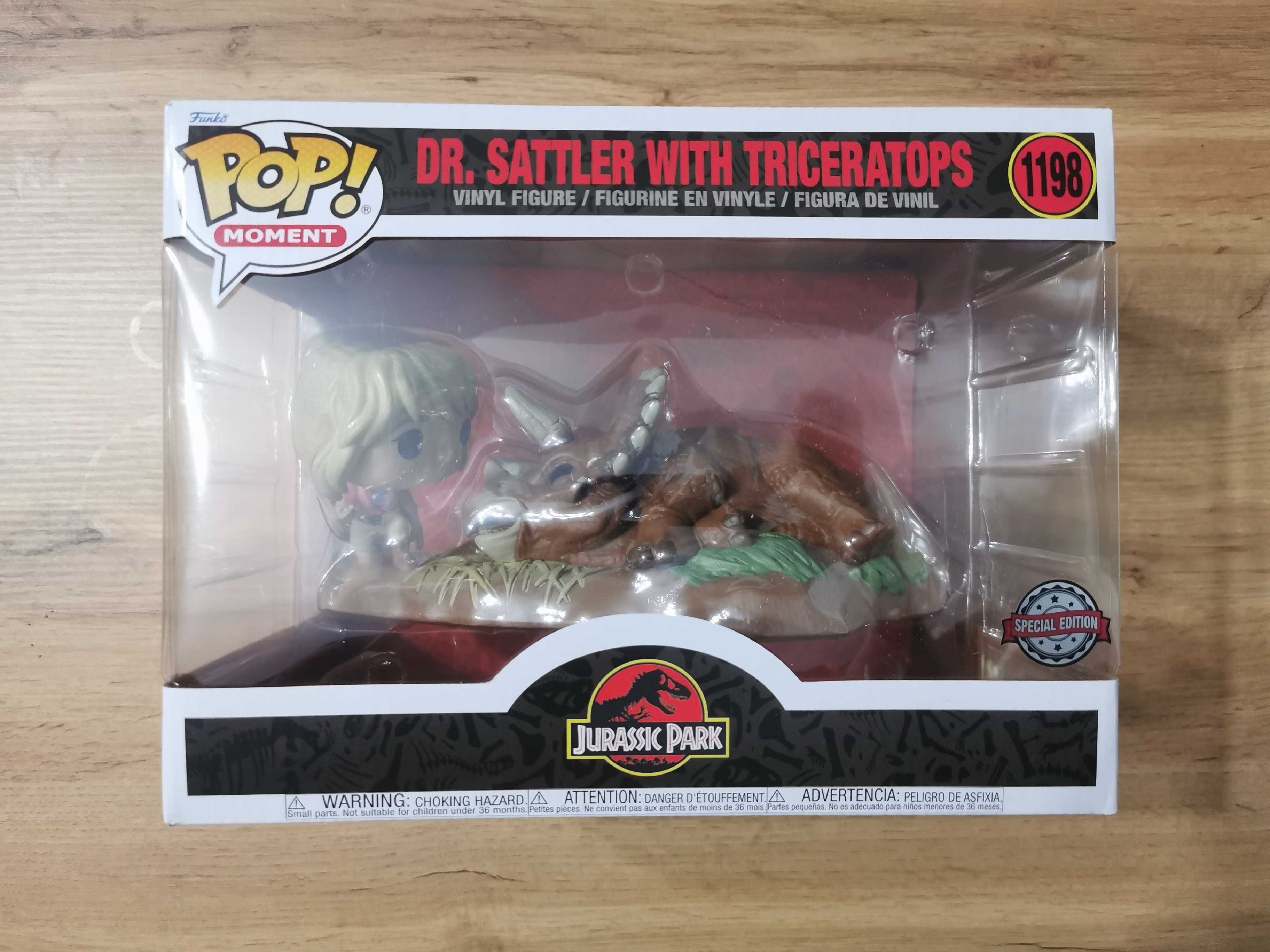 Dr. Sattler with Triceratops 1198 Funko Pop Jurassic Park