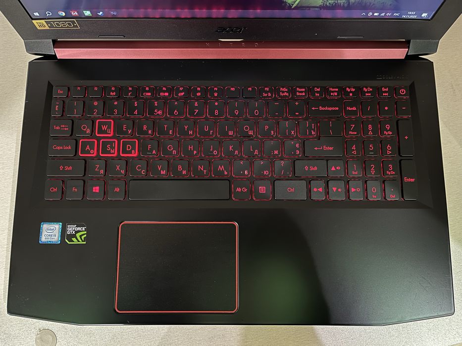 Игровой ноутбук Acer Nitro 5 на Intel i5-8300H с Nvidia GTX1050 / SSD
