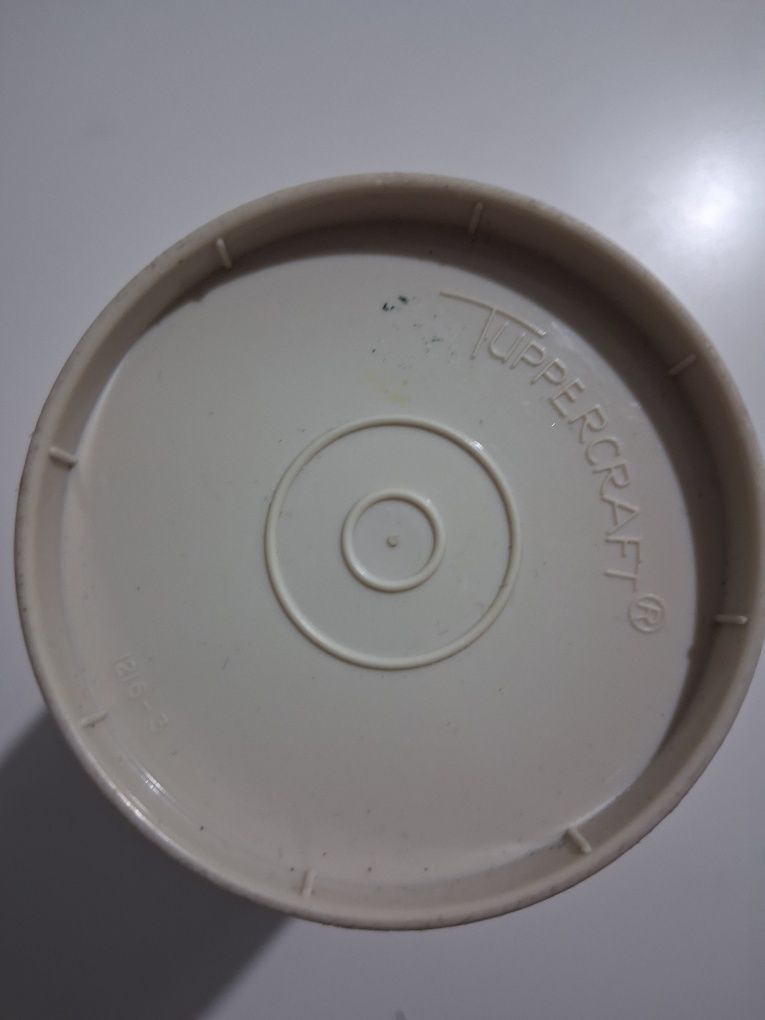Ķubek tupperware 500ml