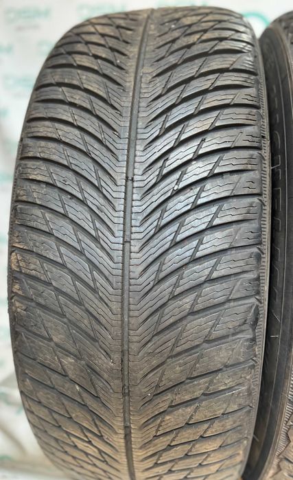 Скад шин б/в. 235/55 R17 Michelin Pilot Alpin PA5