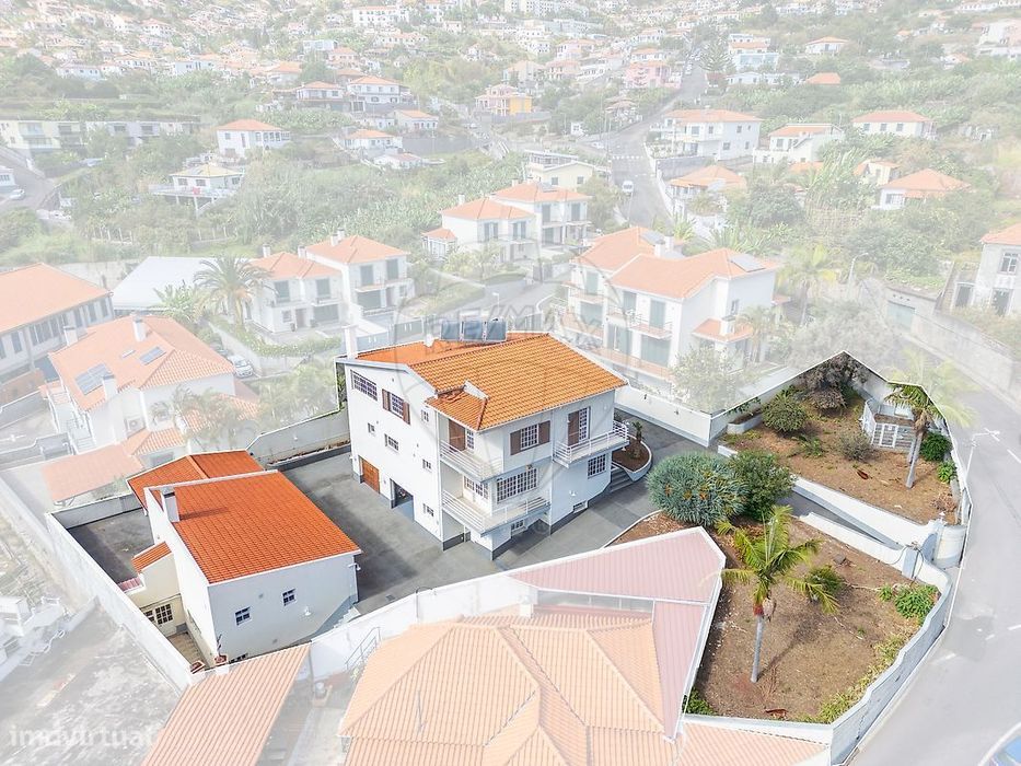 Moradia T4 para arrendamento