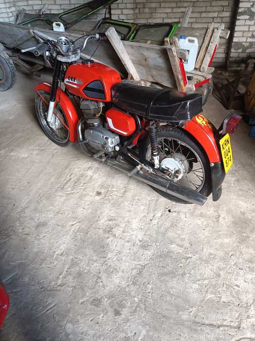 Motocykl WSK 125, Cz 175, Komar
